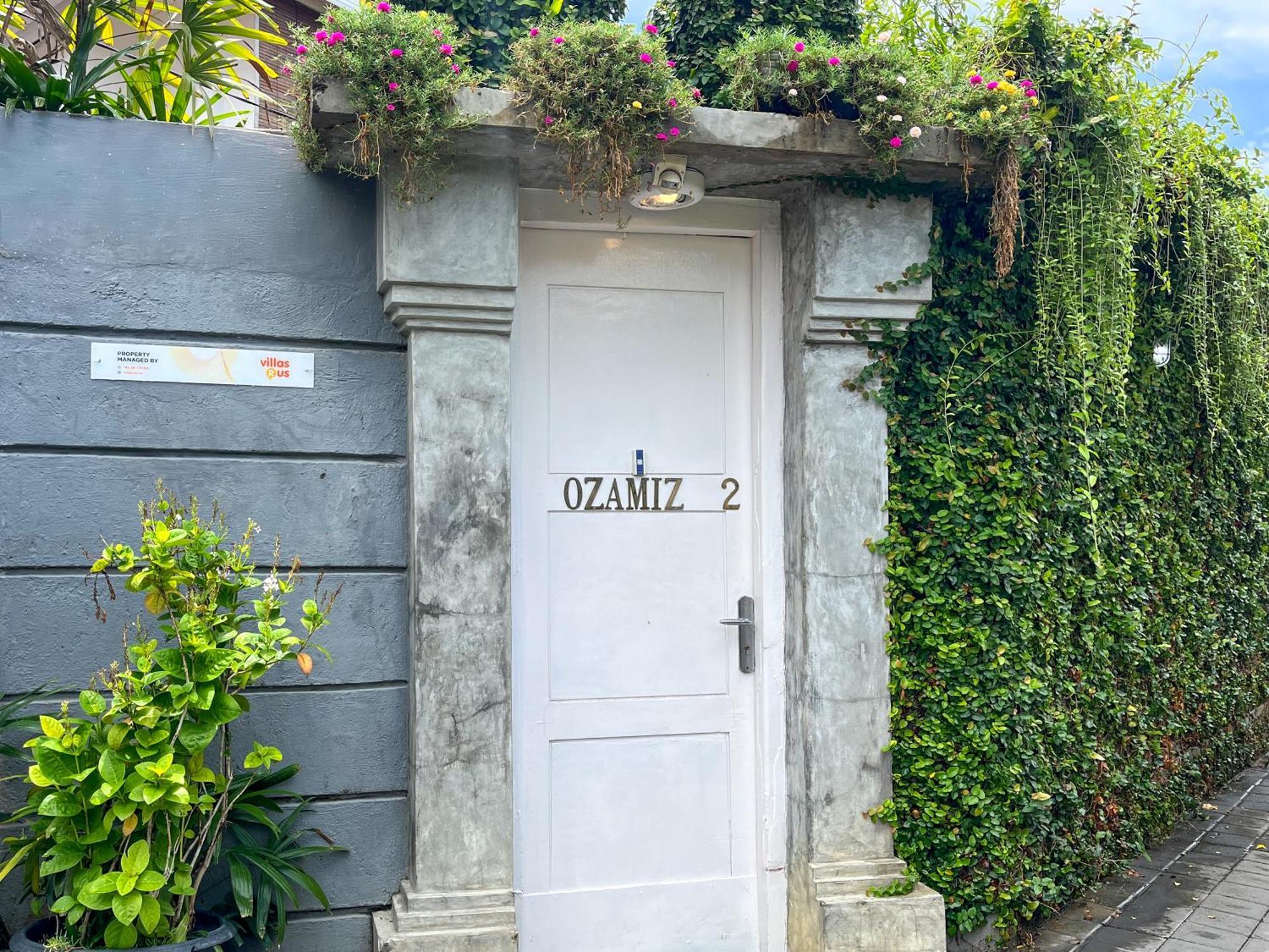 Ozamiz Villa Seminyak By Villas R Us Ngoại thất bức ảnh
